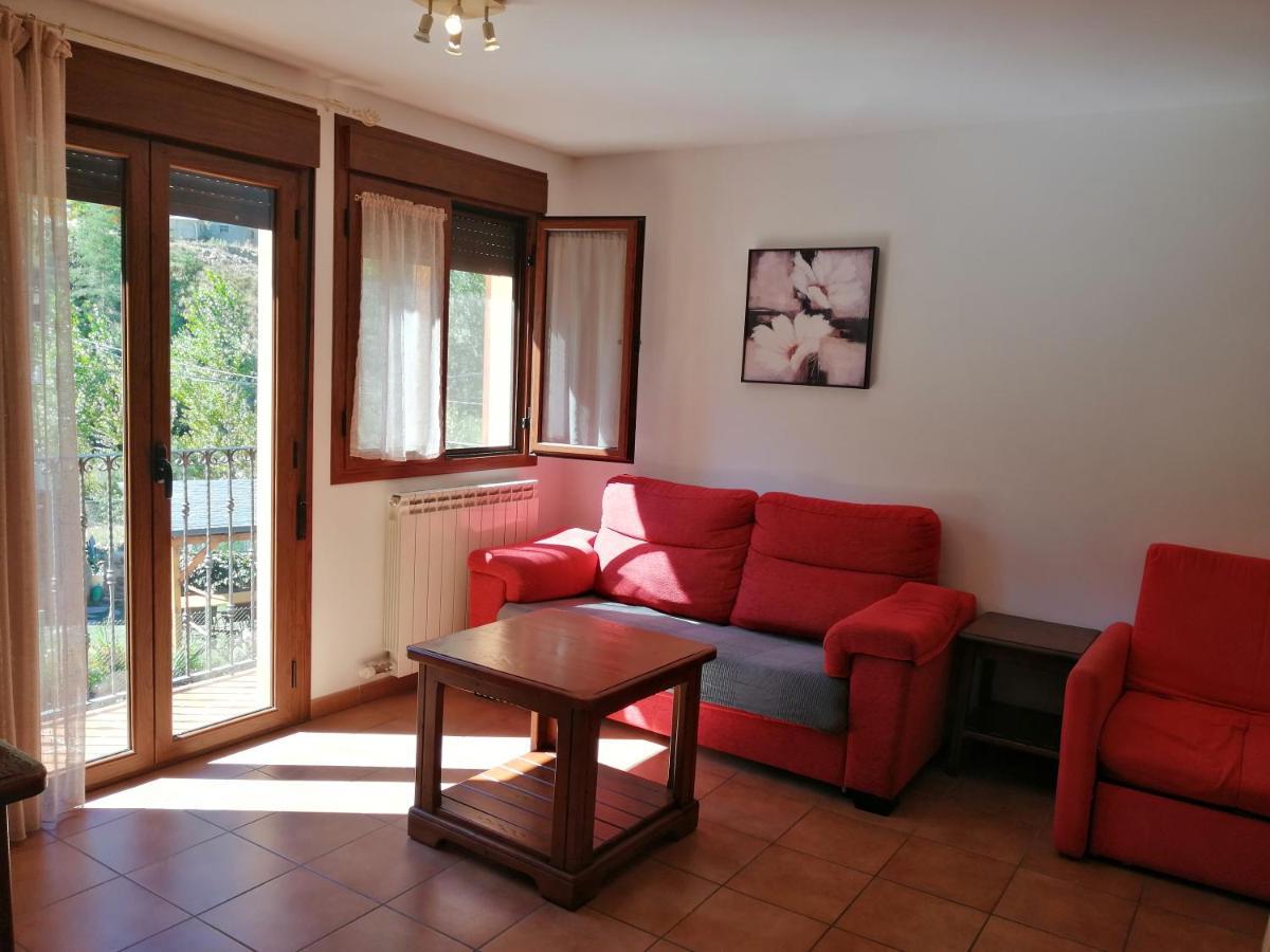 Apartamentos Mobison Salinas de Bielsa 외부 사진