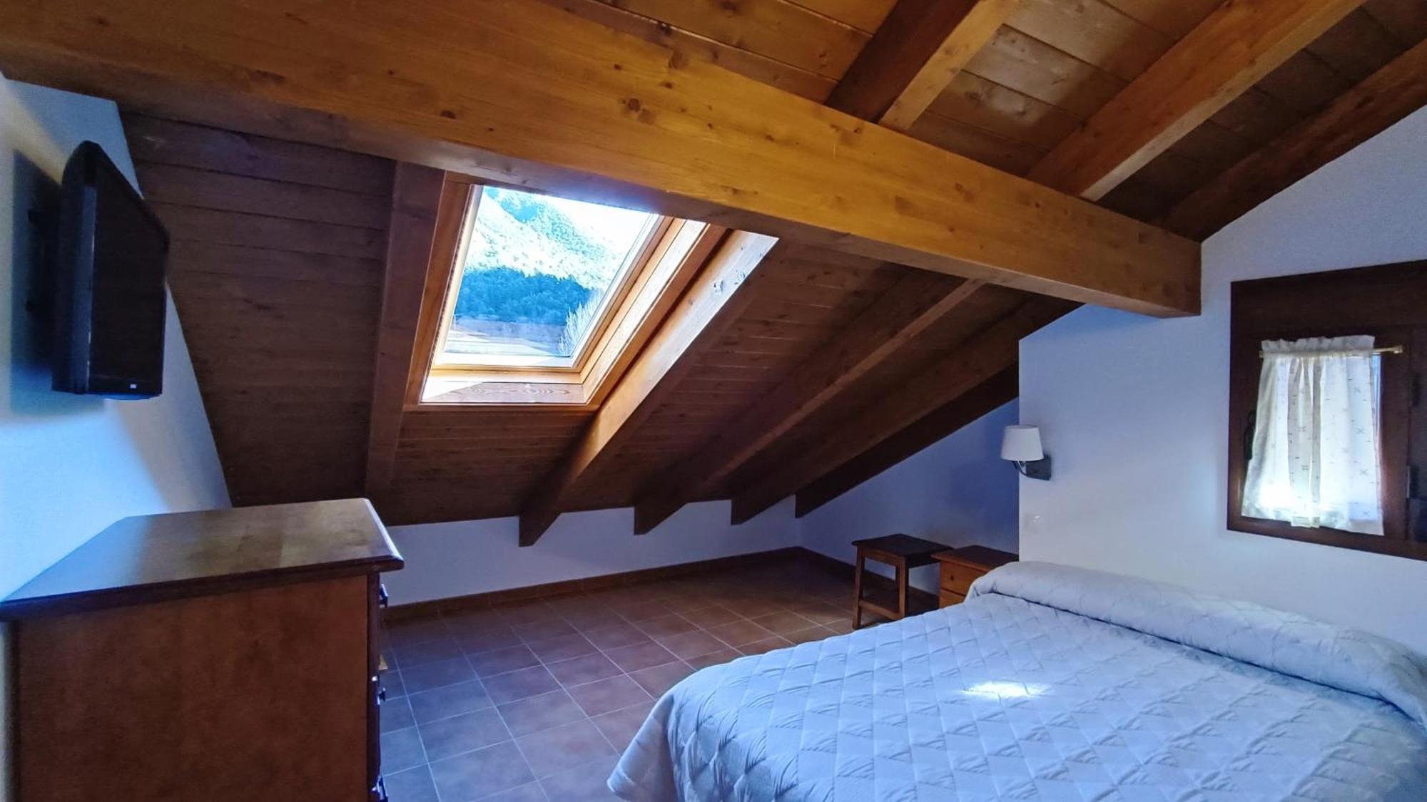 Apartamentos Mobison Salinas de Bielsa 외부 사진