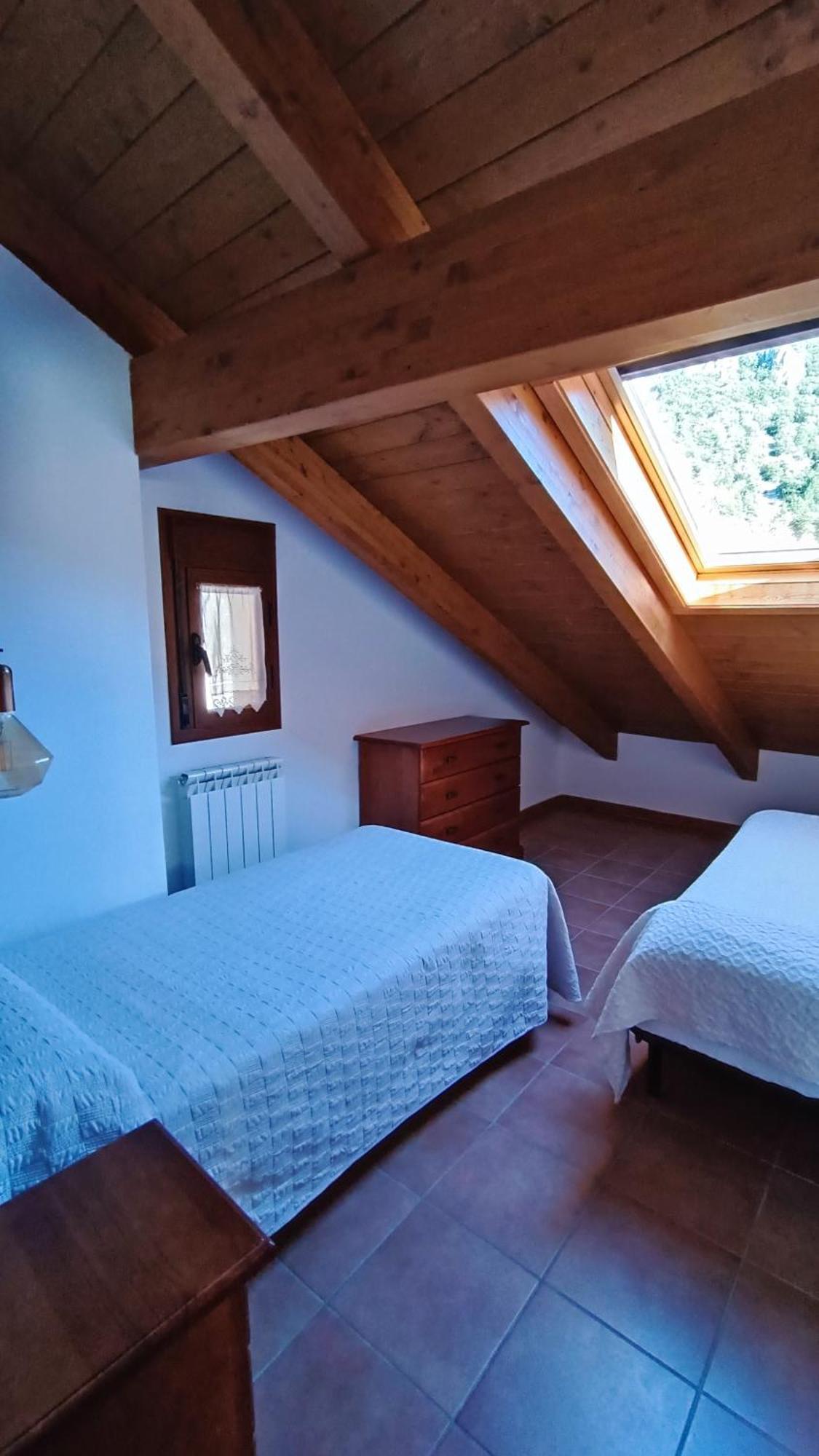 Apartamentos Mobison Salinas de Bielsa 외부 사진