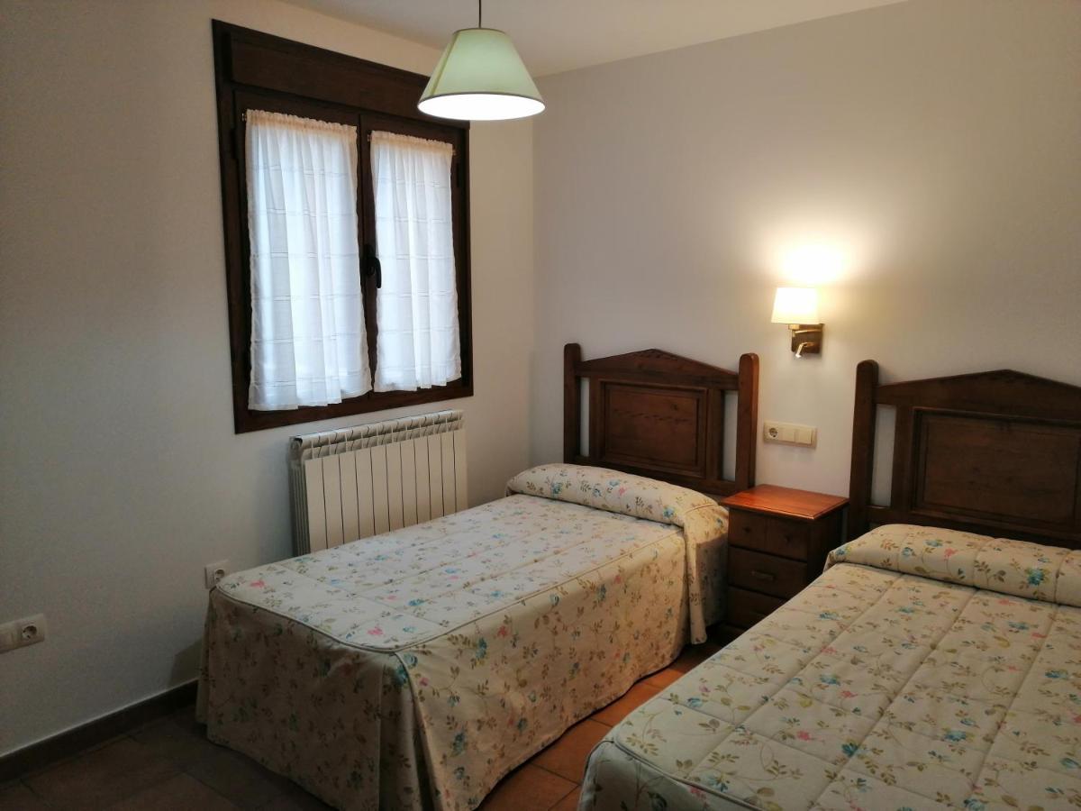 Apartamentos Mobison Salinas de Bielsa 외부 사진